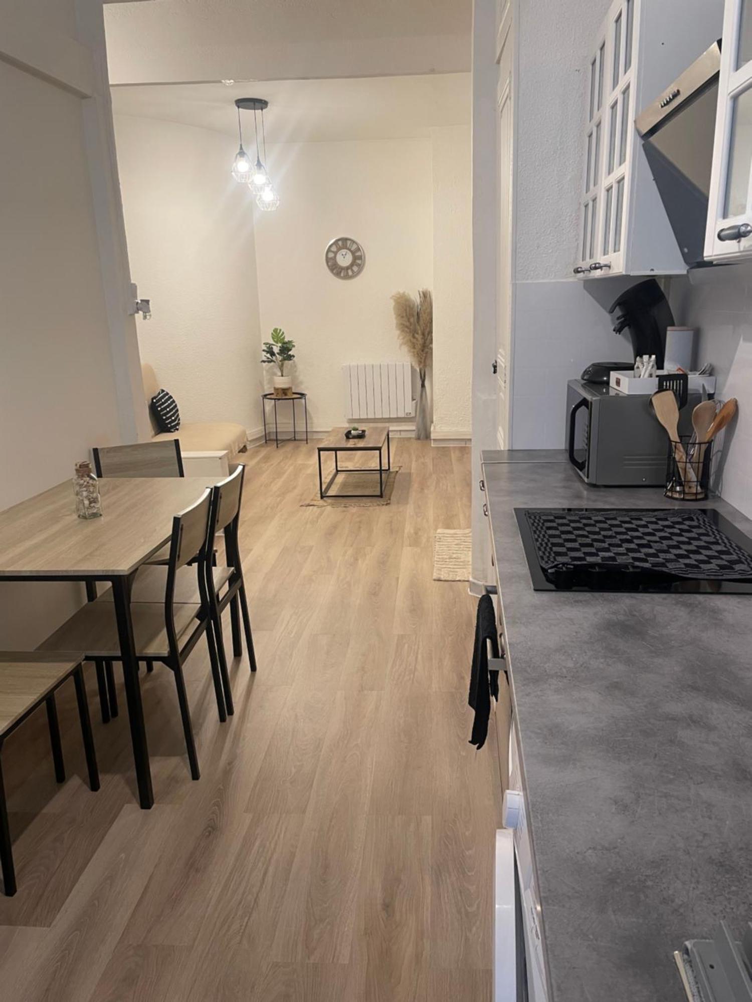 Appartement Authentique Coeur De Ville Sète Buitenkant foto